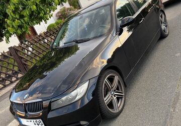 BMW 320 312.000 km 2.500 &euro; hof 95028