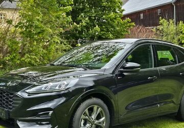 Ford Kuga 23.364 km 22.989 &euro; Röslau 95195