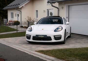 Porsche Panamera 142.894 km 39.950 &euro; Regnitzlosau 95194