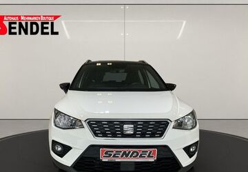 Seat Arona 81.943 km 12.499 &euro; Hof 95030