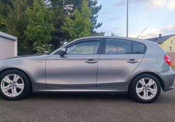 BMW 118 230.000 km 3.499 &euro; Hof 95028