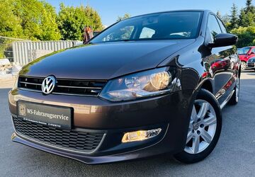 VW Polo 75.533 km 7.950 &euro; Oberkotzau 95145
