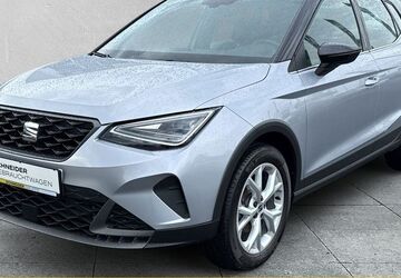 Seat Arona 13.976 km 19.890 &euro; Hof 95030