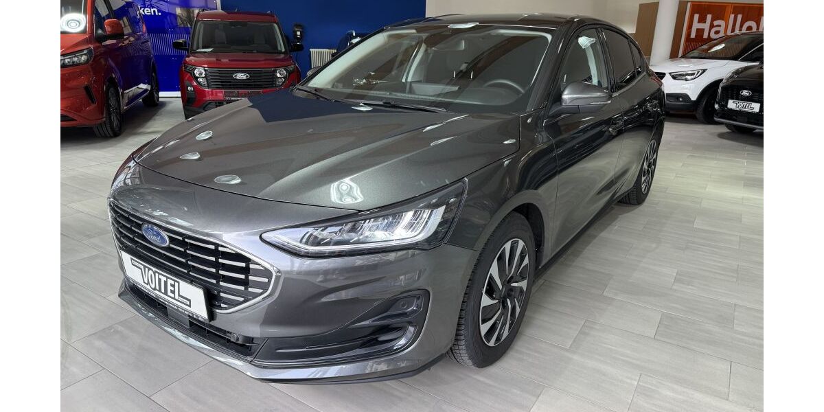 Ford Focus 18.000 km 21.490 &euro; Plauen 08525