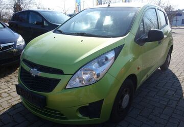 Chevrolet Spark 92.000 km 980 &euro; Hof 95030