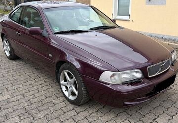 Volvo C70 214.000 km 3.333 &euro; Hof 95030