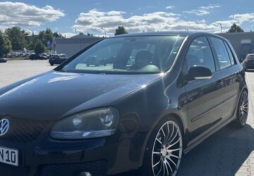 VW Golf 198.000 km 9.300 &euro; Hof 95028