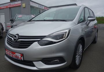 Opel Zafira 98.000 km 11.990 &euro; Hof 95030