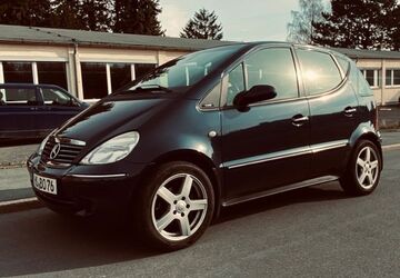 Mercedes-Benz A 160 166.000 km 2.900 &euro; Hof 95028