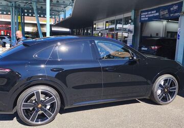Porsche Cayenne 25.000 km 113.500 &euro; Hof 95028